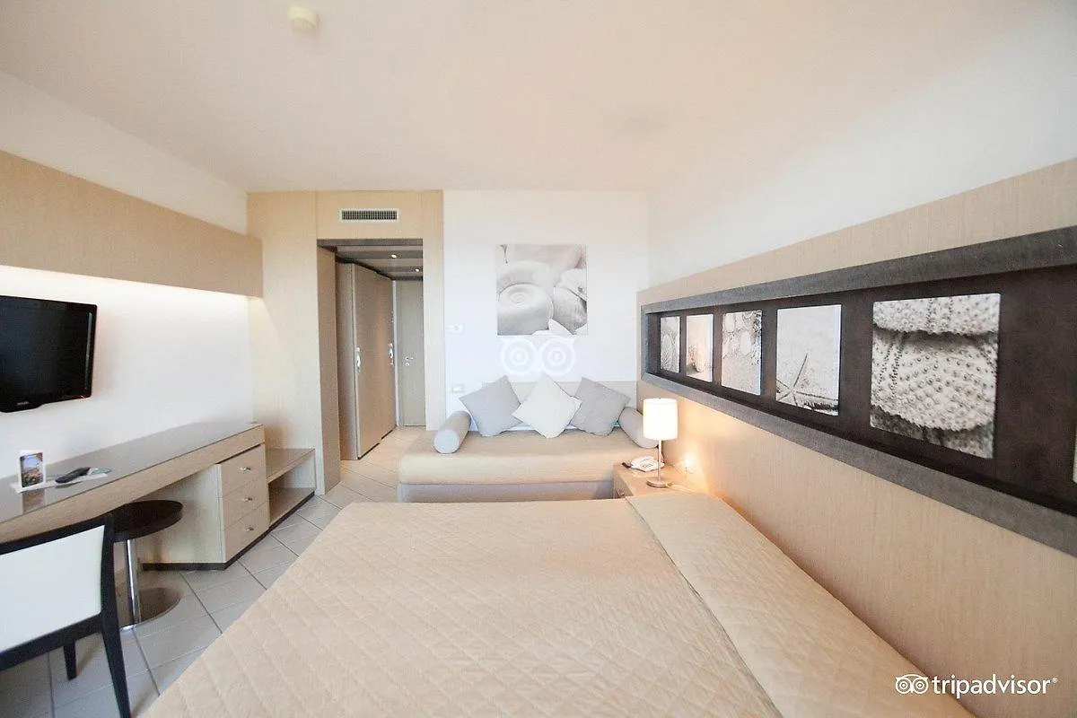 Mclub Cala Regina Hotel Sciacca 4*,